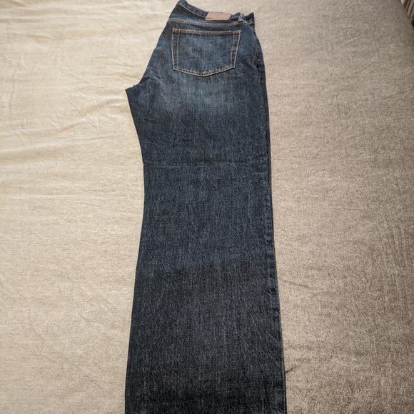 Gap jeans size 32x30 standard fit faded denim look - Picture 1 of 3